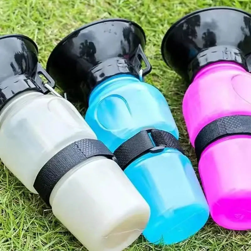 Outdoor Squeeze Portable Pet Water Bottle For Dogs And Cats